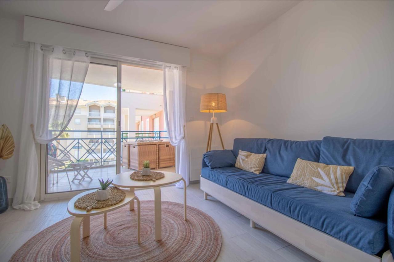 Bright Apt Of 32 M Renovated Near Town Fréjus Zewnętrze zdjęcie