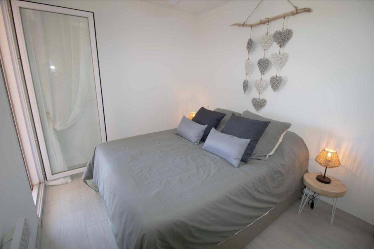 Bright Apt Of 32 M Renovated Near Town Fréjus Zewnętrze zdjęcie